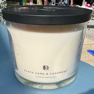 Black Sand & Cashmere Coconut Wax Candle